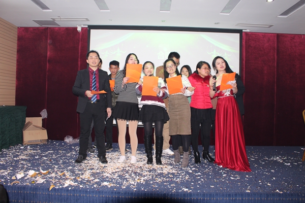 專(zhuān)訪(fǎng) 290.jpg